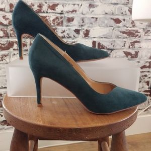 Chic dark-teal pointed-toe heels 3.5"